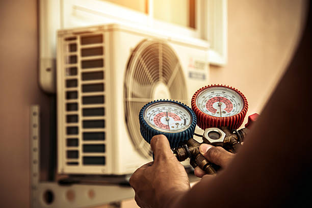 Professional Ac Installation technician working in Sparta, OH